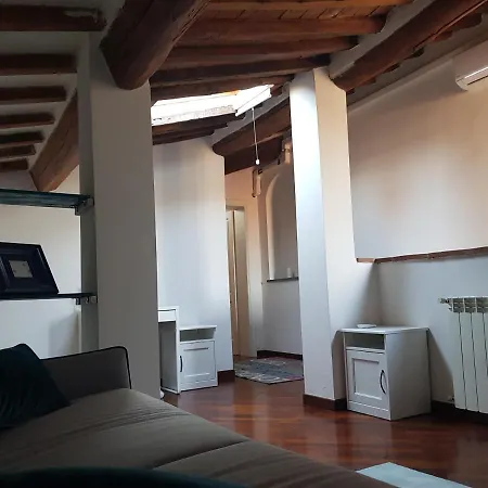 In Piazzetta Apartment Pisa